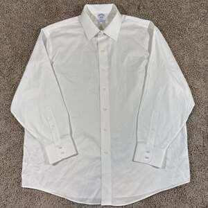 Brooks Brothers Regular Fit Non-Iron Supima Cotton Dress Shirt - Size 17.5-33